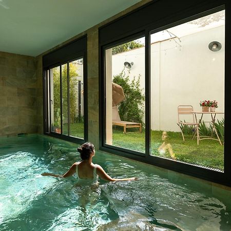 피게레스 Loft Con Piscina Climatizada De Agua Salada Y Parking En El Centro De Figueres 아파트 외부 사진